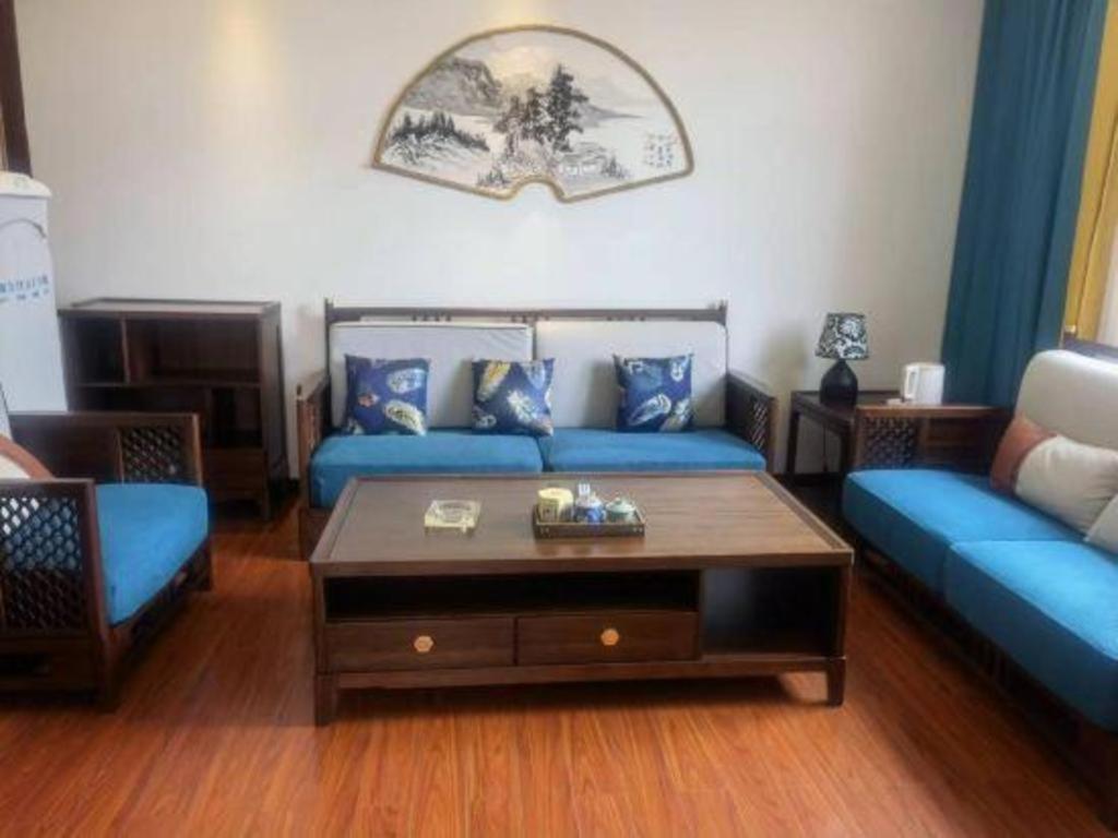 Dali Four Seasons Hostel Exterior photo