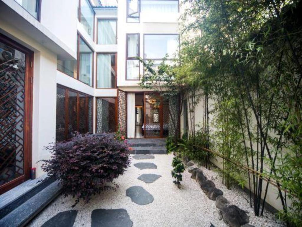 Dali Four Seasons Hostel Exterior photo
